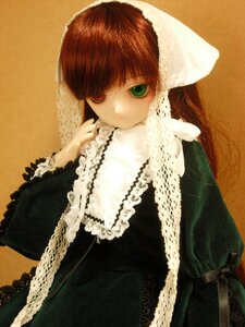 Rating: Safe Score: 0 Tags: 1girl bangs black_dress brown_background brown_hair doll dress expressionless green_eyes lolita_fashion long_hair long_sleeves looking_at_viewer simple_background solo suiseiseki upper_body User: admin