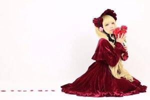 Rating: Safe Score: 0 Tags: 1girl blonde_hair blue_eyes bonnet bouquet bow dress flower long_sleeves looking_at_viewer red_dress red_flower red_rose rose shinku solo User: admin