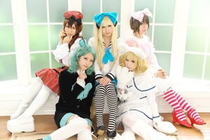Rating: Safe Score: 0 Tags: 5girls blonde_hair blue_eyes brown_hair flower hair_ornament hat long_hair multiple_cosplay multiple_girls pantyhose rose short_hair sitting skirt striped striped_legwear tagme thighhighs white_legwear User: admin