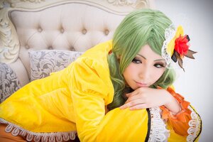 Rating: Safe Score: 0 Tags: 1girl auto_tagged dress flower frills green_hair hair_flower hair_ornament kanaria lace lips long_sleeves makeup solo watermark User: admin