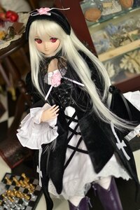 Rating: Safe Score: 0 Tags: 1girl blurry blurry_background blurry_foreground boots depth_of_field doll dress food gothic_lolita lolita_fashion long_hair looking_at_viewer red_eyes solo suigintou very_long_hair white_hair User: admin