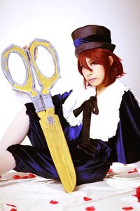 Rating: Safe Score: 0 Tags: 1girl brown_hair dress hat lips red_hair short_hair sitting solo souseiseki User: admin