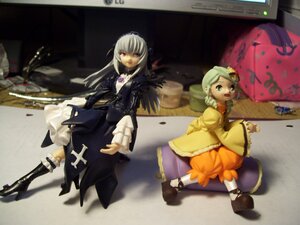 Rating: Safe Score: 0 Tags: 2girls blonde_hair boots doll dress frills long_hair long_sleeves multiple_dolls multiple_girls photo standing suigintou tagme white_hair wide_sleeves User: admin