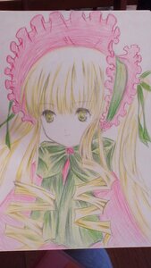 Rating: Safe Score: 0 Tags: 1girl blonde_hair bonnet bow dress drill_hair frills image long_hair looking_at_viewer marker_(medium) photo ribbon shinku simple_background smile solo traditional_media yellow_eyes User: admin