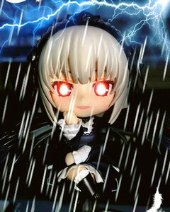 Rating: Safe Score: 0 Tags: 1girl bangs black_dress black_hairband doll dress frills gothic_lolita hairband lolita_fashion long_sleeves looking_at_viewer red_eyes smile solo suigintou User: admin