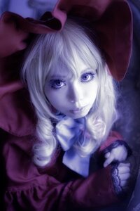 Rating: Safe Score: 0 Tags: 1girl closed_mouth fur_trim hat looking_at_viewer shinku smile solo upper_body User: admin
