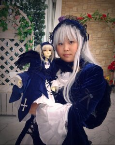 Rating: Safe Score: 0 Tags: 2girls blonde_hair dress flower hairband lips long_hair long_sleeves looking_at_viewer multiple_girls ribbon rose siblings sisters sitting solo standing suigintou twins wings User: admin