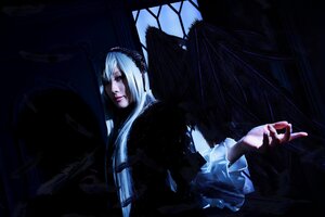 Rating: Safe Score: 0 Tags: 1girl black_wings closed_mouth dark feathers gothic_lolita hairband lolita_fashion lolita_hairband long_hair long_sleeves looking_at_viewer solo suigintou upper_body window wine_glass wings User: admin