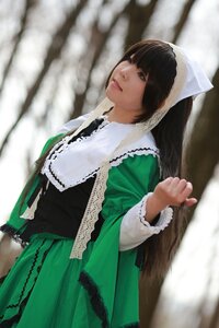 Rating: Safe Score: 0 Tags: 1girl bangs black_eyes black_hair blurry blurry_background blurry_foreground depth_of_field dress frills green_dress long_hair long_sleeves solo suiseiseki User: admin