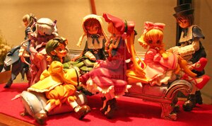 Rating: Safe Score: 0 Tags: 6+girls blue_eyes bow doll dress gloves hat multiple_dolls multiple_girls short_hair sitting tagme top_hat twintails User: admin
