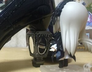 Rating: Safe Score: 0 Tags: blurry depth_of_field doll no_humans outdoors photo solo suigintou User: admin
