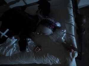 Rating: Safe Score: 0 Tags: 1girl dark flower hair_ornament solo suigintou weapon User: admin