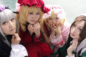 Rating: Safe Score: 0 Tags: 4girls 5girls blonde_hair blue_eyes brown_hair flower hair_ornament hat lips long_hair long_sleeves looking_at_viewer multiple_cosplay multiple_girls realistic rose short_hair silver_hair smile tagme User: admin