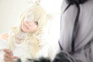 Rating: Safe Score: 0 Tags: 1girl blonde_hair blurry blurry_foreground crown depth_of_field dress eyepatch flower hair_ornament kirakishou lips long_hair rose solo white_flower white_rose User: admin