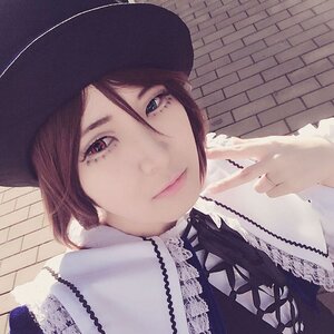 Rating: Safe Score: 0 Tags: 1girl black_headwear brick_wall closed_mouth hair_between_eyes hat lace looking_at_viewer short_hair solo souseiseki upper_body User: admin