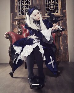 Rating: Safe Score: 0 Tags: 1girl black_legwear chair dress frills long_hair long_sleeves pantyhose shoes sitting solo suigintou User: admin