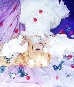 Rating: Safe Score: 0 Tags: 1girl animal blonde_hair blue_butterfly bug butterfly butterfly_hair_ornament butterfly_print butterfly_wings dragonfly dress flower insect kirakishou long_hair petals solo spider squiggle white_dress wings User: admin