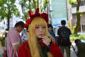 Rating: Safe Score: 0 Tags: blonde_hair blurry day flower hat lips long_hair looking_at_viewer multiple_boys multiple_girls shinku solo tree User: admin