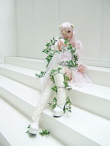 Rating: Safe Score: 0 Tags: 1girl dress flower hair_flower kirakishou long_hair plant sitting solo very_long_hair vines white_dress white_flower white_hair User: admin