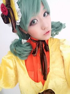 Rating: Safe Score: 0 Tags: 1girl choker drill_hair flower hat hat_flower kanaria lips lipstick makeup red_flower red_rose rose solo striped upper_body vertical_stripes User: admin