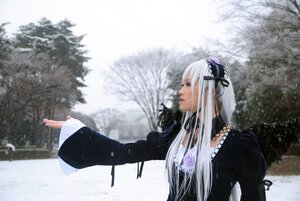 Rating: Safe Score: 0 Tags: 1girl 3d black_ribbon city dress frills hairband lips long_hair long_sleeves profile ribbon silver_hair solo suigintou User: admin