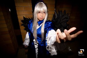 Rating: Safe Score: 0 Tags: 1girl dress fur_trim lips long_hair looking_at_viewer outstretched_arm outstretched_hand reaching_out solo suigintou upper_body User: admin
