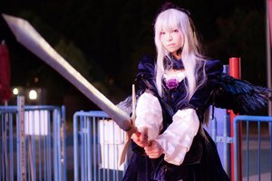 Rating: Safe Score: 0 Tags: 1girl 3d black_dress blonde_hair dress flower long_hair long_sleeves rose silver_hair solo suigintou sword weapon wings User: admin