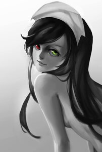 Rating: Safe Score: 0 Tags: 1girl bare_shoulders black_hair green_eyes heterochromia image long_hair looking_at_viewer looking_back makeup red_eyes smile solo spot_color suiseiseki User: admin
