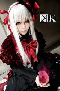 Rating: Safe Score: 0 Tags: 1girl bangs bow closed_mouth dress long_hair long_sleeves looking_at_viewer red_bow ribbon solo suigintou white_hair User: admin