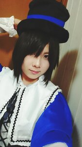 Rating: Safe Score: 0 Tags: 1girl black_eyes black_hair closed_mouth dress hair_over_one_eye hat lips looking_at_viewer short_hair solo souseiseki top_hat upper_body User: admin