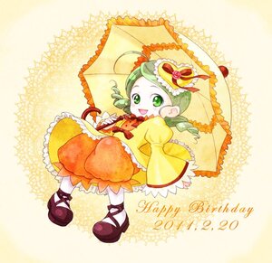Rating: Safe Score: 0 Tags: 1girl bow dress drill_hair frills full_body green_eyes green_hair hat holding_umbrella image kanaria lolita_fashion long_sleeves open_mouth pantyhose parasol red_umbrella shoes smile solo top_hat twin_drills umbrella white_legwear yellow_dress User: admin