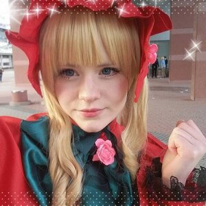 Rating: Safe Score: 0 Tags: 1girl blonde_hair blue_eyes bow building flower lips long_hair looking_at_viewer photo portrait rose shinku smile solo sparkle upper_body User: admin