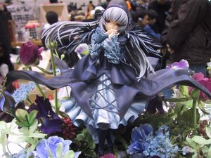 Rating: Safe Score: 0 Tags: 1girl blurry depth_of_field doll dress flower frilled_sleeves frills hairband long_hair long_sleeves ribbon silver_hair solo suigintou very_long_hair wings User: admin