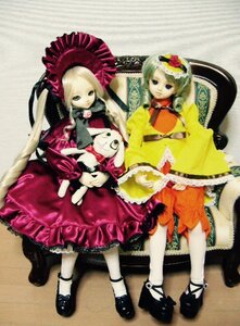 Rating: Safe Score: 0 Tags: 2girls 3girls blonde_hair bonnet doll dress kanaria long_hair long_sleeves looking_at_viewer mary_janes multiple_dolls multiple_girls red_dress shinku shoes siblings sisters sitting standing stuffed_animal tagme twins white_legwear User: admin