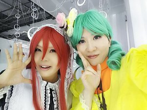 Rating: Safe Score: 0 Tags: 2girls black_eyes drill_hair green_hair long_hair multiple_cosplay multiple_girls pink_hair red_hair smile tagme User: admin