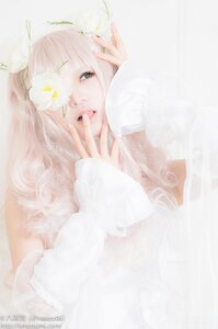 Rating: Safe Score: 0 Tags: 1girl bangs flower kirakishou lips long_hair long_sleeves parted_lips sleeves_past_wrists solo sweater upper_body white_flower User: admin
