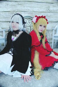 Rating: Safe Score: 0 Tags: 2girls 91076 blonde_hair blue_eyes dress flower frills hairband lips lolita_fashion long_hair long_sleeves looking_at_viewer multiple_cosplay multiple_girls photo rose shinku sitting suigintou tagme User: admin
