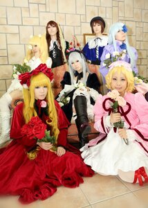 Rating: Safe Score: 0 Tags: 6+girls blonde_hair blue_eyes brown_hair closed_eyes dress hat long_hair long_sleeves multiple_cosplay multiple_girls red_dress shinku silver_hair suigintou tagme User: admin