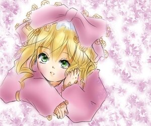 Rating: Safe Score: 0 Tags: 1girl blonde_hair green_eyes hair_ornament hinaichigo image long_sleeves looking_at_viewer lying parted_lips short_hair solo upper_body User: admin