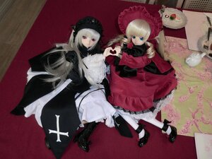 Rating: Safe Score: 0 Tags: 2girls blonde_hair blue_eyes bonnet boots doll dress flower hat high_heels long_hair looking_at_viewer multiple_dolls multiple_girls red_dress rose shinku sitting tagme User: admin