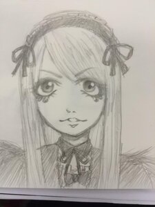 Rating: Safe Score: 0 Tags: 1girl closed_mouth hairband image long_hair looking_at_viewer monochrome simple_background solo suigintou traditional_media User: admin