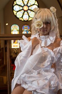 Rating: Safe Score: 0 Tags: 1girl bangs blonde_hair detached_collar dress flower frills hair_flower hair_ornament kirakishou lips realistic see-through solo white_dress white_flower white_rose User: admin