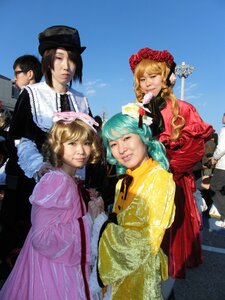 Rating: Safe Score: 0 Tags: black_eyes black_hair blonde_hair day dress flower hat lips long_hair looking_at_viewer multiple_cosplay multiple_girls realistic sky tagme User: admin