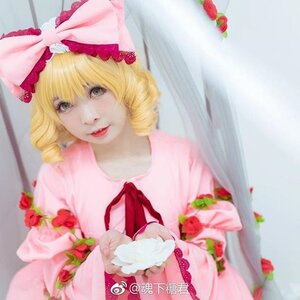 Rating: Safe Score: 0 Tags: 1girl blonde_hair blurry bow depth_of_field dress flower food frills fruit green_eyes hair_bow hina_ichigo hinaichigo lips looking_at_viewer photo realistic red_flower red_rose rose smile solo strawberry strawberry_print striped upper_body watermark User: admin