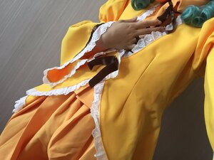 Rating: Safe Score: 0 Tags: 1girl close-up frills handgun kanaria lace solo User: admin