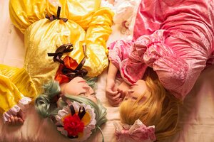 Rating: Safe Score: 0 Tags: 2girls blonde_hair closed_eyes flower green_hair hair_flower hair_ornament lying multiple_cosplay multiple_girls on_side realistic sleeping tagme User: admin
