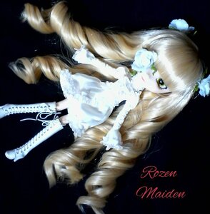 Rating: Safe Score: 0 Tags: 1girl big_hair blonde_hair blue_flower boots cross-laced_footwear doll dress drill_hair flower hair_flower hair_ornament kirakishou knee_boots lace-up_boots long_hair ringlets solo twin_drills very_long_hair User: admin