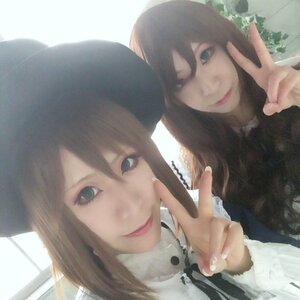 Rating: Safe Score: 0 Tags: 2girls bangs black_hair brown_hair closed_mouth hands hat lips long_hair looking_at_viewer multiple_cosplay multiple_girls smile tagme v w User: admin