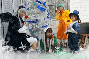 Rating: Safe Score: 0 Tags: 3boys brown_hair dress hat long_hair multiple_boys multiple_cosplay multiple_girls tagme User: admin