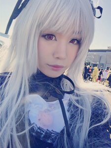 Rating: Safe Score: 0 Tags: 1girl bangs closed_mouth crown detached_collar lips long_hair looking_at_viewer purple_eyes realistic smile solo suigintou upper_body white_hair User: admin